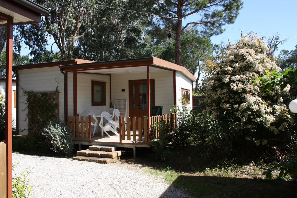 Camping I Melograni Marina Di Bibbona Habitación foto